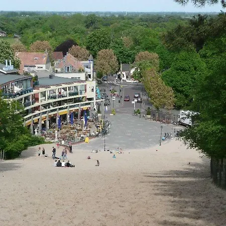 Le Perroquet Schoorl